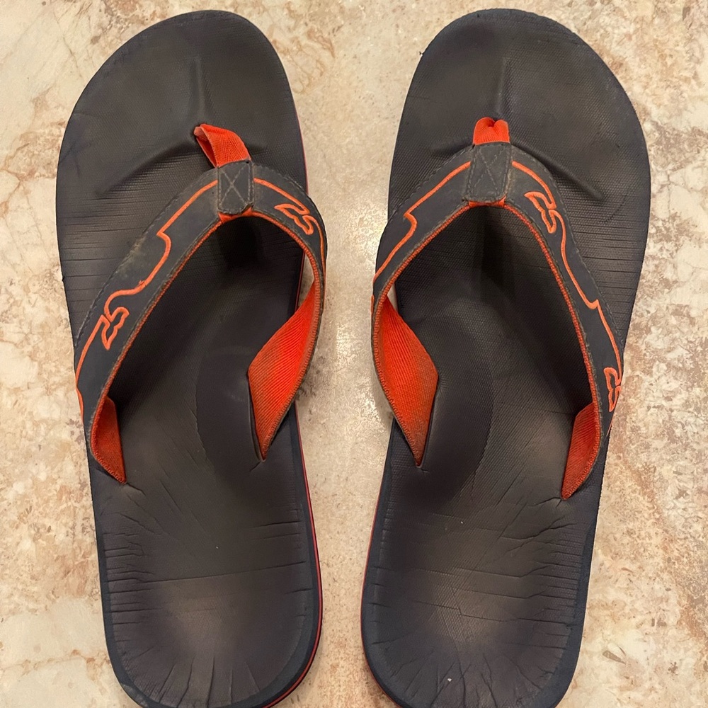 Vineyard Vines Flip-flop Sandals 10.5